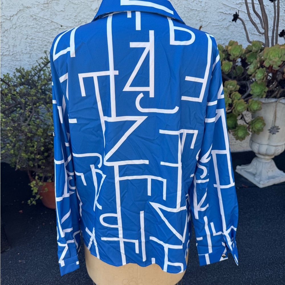 Blue Geometric Button-Up Shirt - image 2